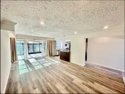 Detached in Richmond Hill