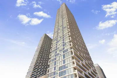 Condo Apartment in Vaughan