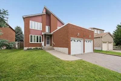 Detached in Markham