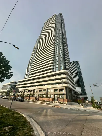 Condo Apartment in Vaughan