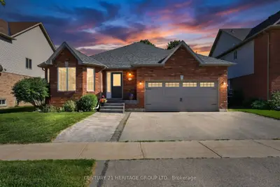 Detached in New Tecumseth