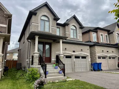 Detached in Aurora