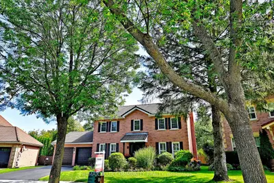 23 Cranberry Lane, Aurora, On L4g 5y2