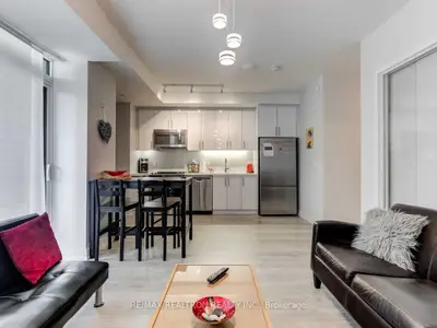 Condo Apartment in Innisfil