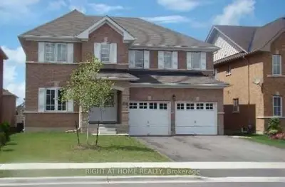Detached in Newmarket