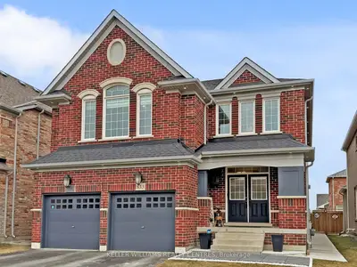 Detached in Bradford West Gwillimbury