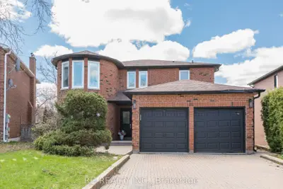 Detached in Vaughan