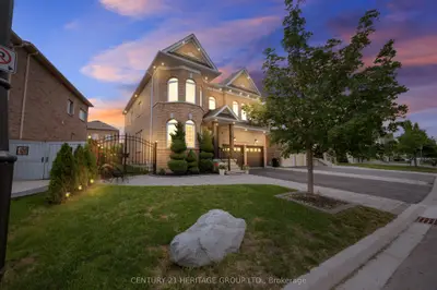27 Leith Drive, Bradford West Gwillimbury, On L3z 0g5