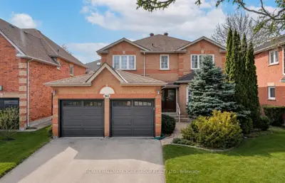 Detached in Aurora