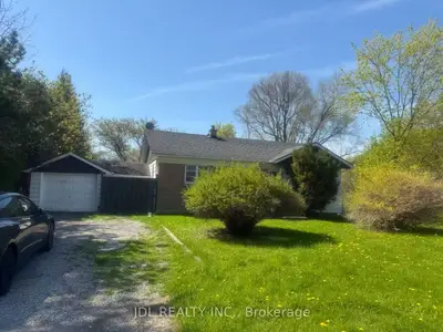 Detached in Aurora