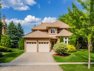 Detached in Newmarket