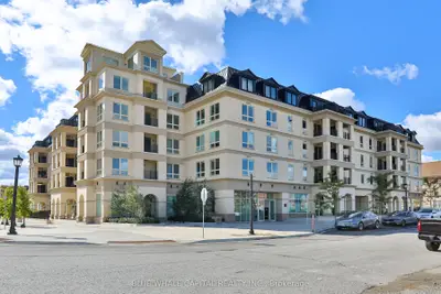 101 Cathedral High Street 213, Markham, On L6c 3l8