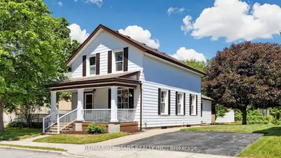 Detached in Uxbridge