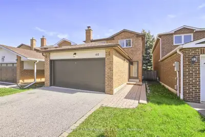 Detached in Vaughan