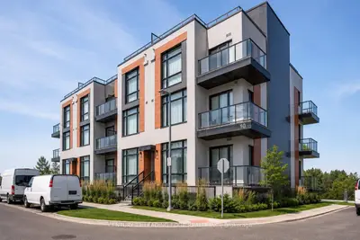 Condo Townhouse in Richmond Hill