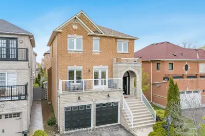 Detached in Vaughan