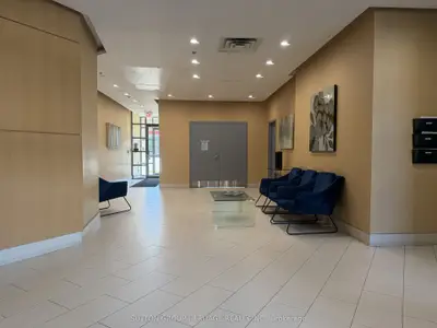 7730 Kipling Avenue 404, Vaughan, On L4l 1y7