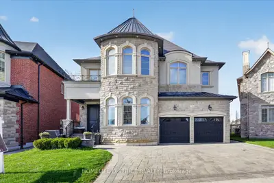 Detached in Vaughan