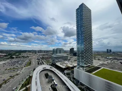 Condo Apartment in Vaughan