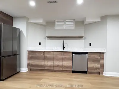 Detached in Richmond Hill
