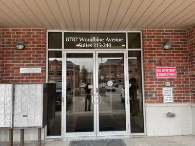 8787 Woodbine Avenue 228, Markham, On L3r 9s2
