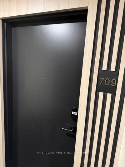 Condo Apartment in Markham