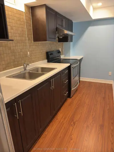 110 Jack Monkman Crescent, Markham, On L3s 0a5