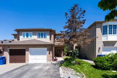 Semi-Detached in Newmarket