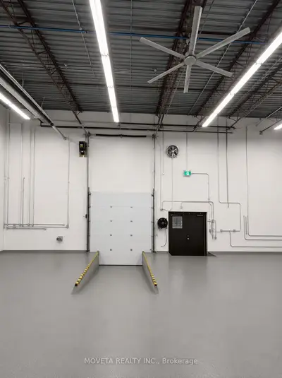 50 Ritin Lane 24 & 25, Vaughan, On L4k 4c9