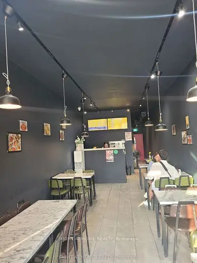 7051 Yonge Street, Markham, On L3t 2a6