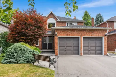Detached in Richmond Hill