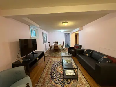 7 Mckelvey Drive Lower Level #a, Markham, On L3t 5x6