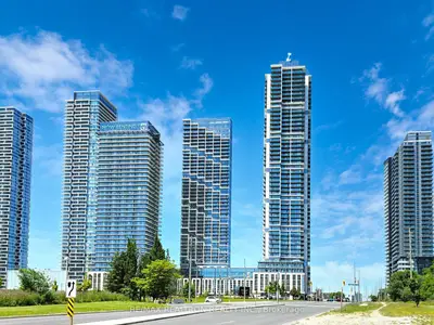 Condo Apartment in Vaughan