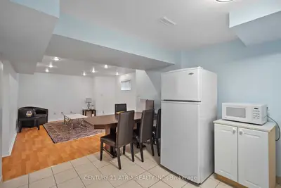 22 Sweet Water Crescent Bsmt, Richmond Hill, On L4s 2a9