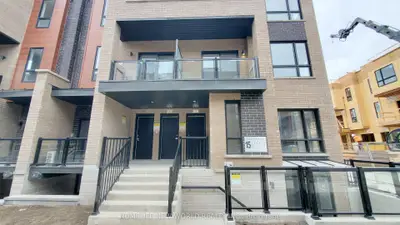 Condo Townhouse in Newmarket