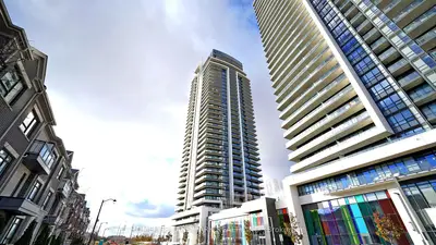 Condo Apartment in Markham