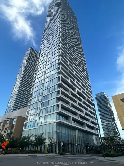 Condo Apartment in Vaughan