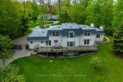 1836 Quantz Crescent, Innisfil, On L9s 1x2