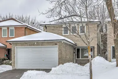 Detached in Richmond Hill