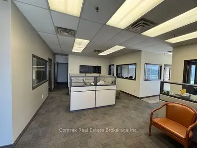 95 West Beaver Creek Road 18, Richmond Hill, On L4b 1h2