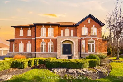147 Mactaggart Drive, King, On L0g 1n0