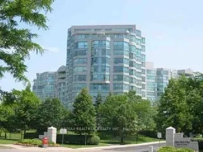 Condo Apartment in Markham
