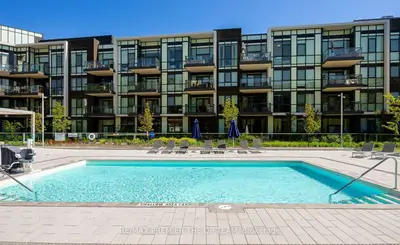 Condo Apartment in Innisfil
