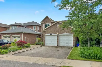 103 Heatherton Way, Vaughan, On L4j 3e7