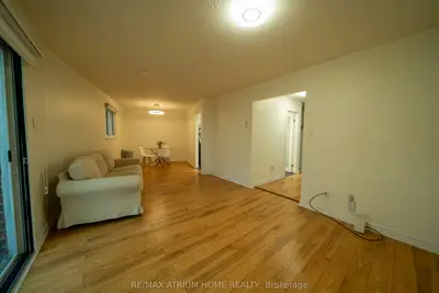 38 Reith Way, Markham, On L3t 5c7