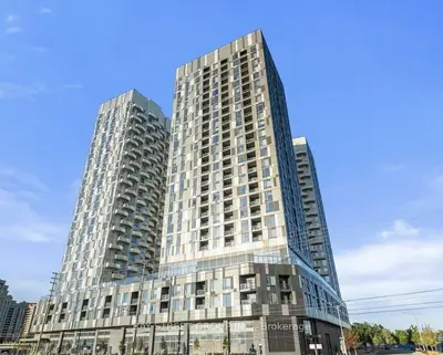 Condo Apartment in Vaughan