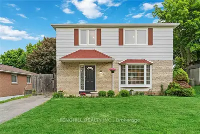 Detached in Newmarket