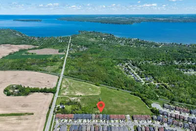 1160 Peelar Crescent, Innisfil, On L0l 1w0
