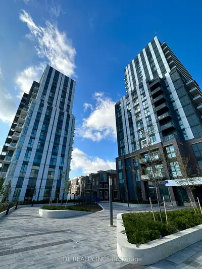 Condo Apartment in Vaughan