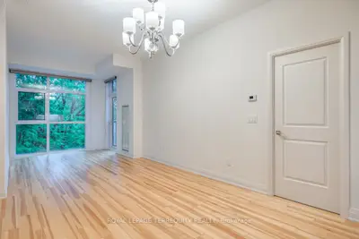8763 Bayview Avenue 230, Richmond Hill, On L4b 3v1